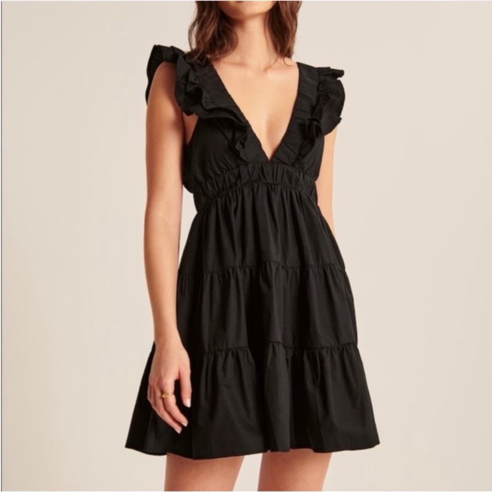 Abercrombie and fitch black ruffle dress size small